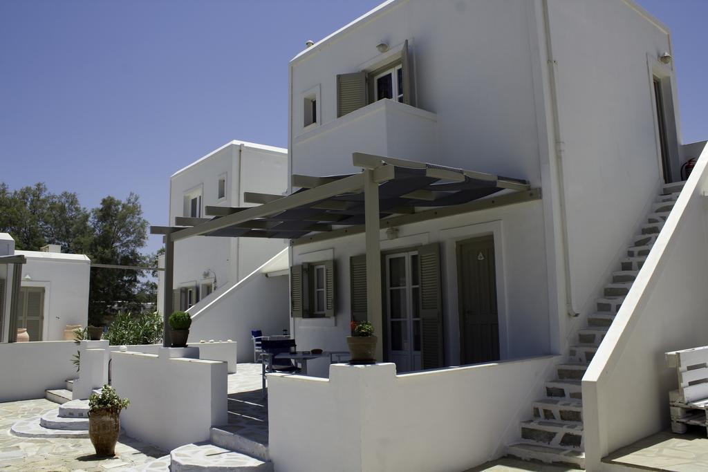 Almira Suites - Seafront - נאוסה מראה חיצוני תמונה